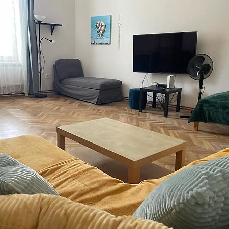 Apartment Green House - Old Town Братислава Номер фото
